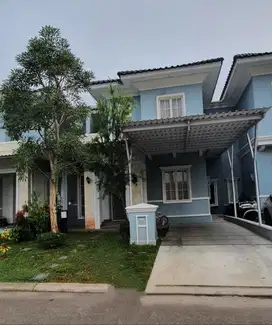 Dijual rumah 2lt ada mini pool cantik for kids di Suvarna Sutera