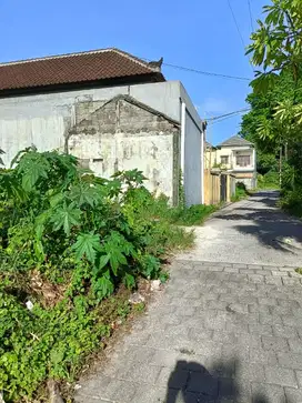 Tanah dekat Jenggala keramik, Jimbaran. Bali
Jln. Uluwatu ll