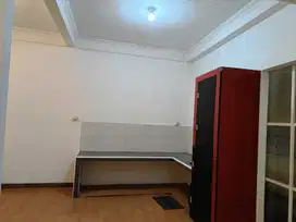 Di Jual Rumah di Lokasi : Graha Raya Bintaro.