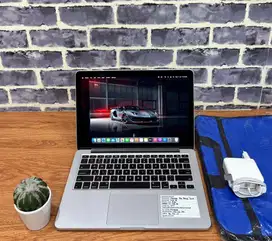 Macbook Pri Retina 13” 2015