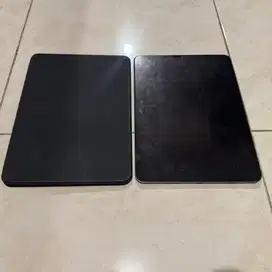 Apple iPad Pro M1 2020 128GB WIFI ONLY + Magic Flip keyboard