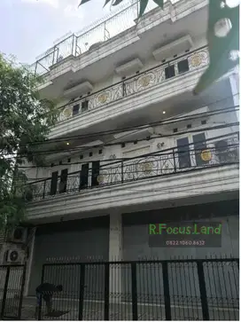 Rumah RUKO RUKAN 4 Lantai Pinggir Jalan di Ciledug