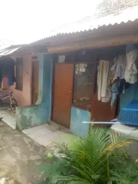 Rumah petakan murah banget AJB dkt sektor 9 Bintaro