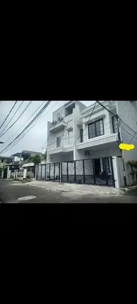 Di jual rumah di rawamangun jakarta timur