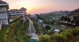 (B) Hotel Aktif di TAWANGMANGU, Cantik