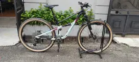 Polygon Siskiu D7 Size M 29 inch
