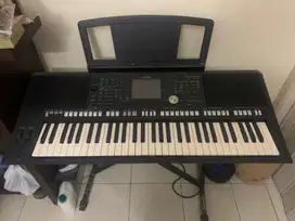 Yamaha psr S950 keyboard organ