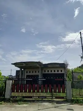 DiJual Tanah+Bangunan