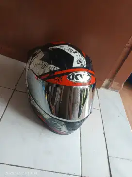 Helm KYT merah hitam plus intercome