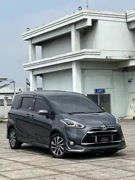 Toyota Sienta Q 1.5 Bensin AT 2018 Automatik Low KM