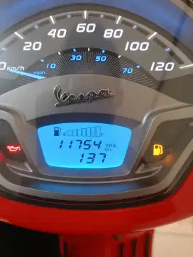 JUAL VESPA LX 2023