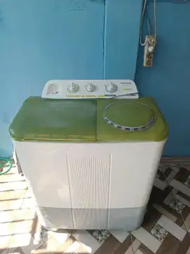 Mesin cuci 2 tabung panasonic