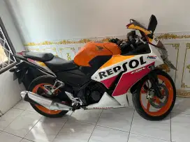 Motor Honda CBR 150 R