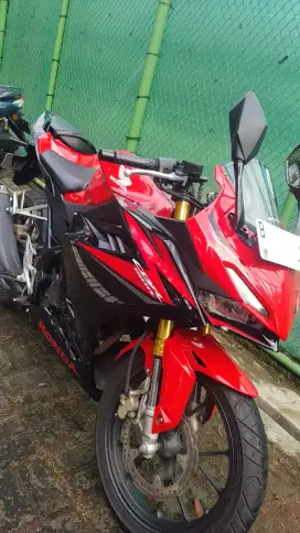 Dijual Honda CBR 150R