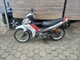 Dijual Jupiter Z1 2014 Mulus