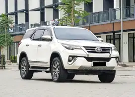 Tangan 1 VRZ 4x2 Diesel Matic 2018 Putih Siap Pakai Pajak Panjang