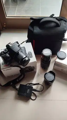 Canon EOS 650D Kit + 3 Lens + Tas