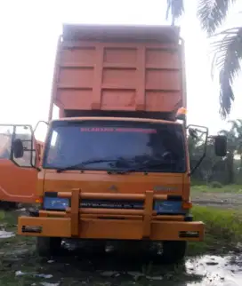 Mitsubishi FUSO