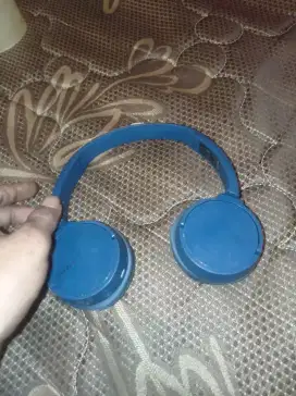 Headphone bluetooth