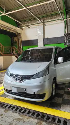 Nissan Evalia 2012 Bensin