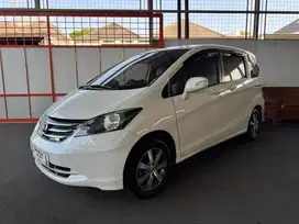 Honda FReed E at PSD 2011