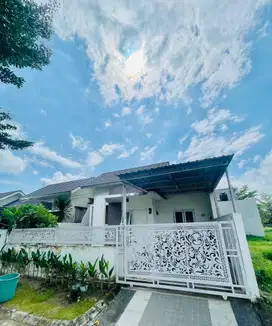 DISEWAKAN RUMAH CLUSTER FULL FURNISHED