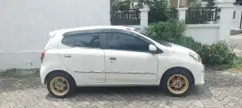 Toyota agya 1000cc siap pakai p