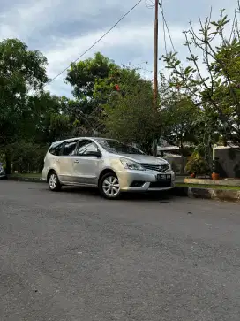 Nissan grand livina xv at 2013