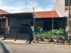 Rumah Tenggilis Mejoyo Strategis dekat UBAYA