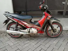 Supra x125 merah