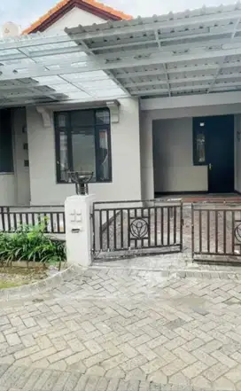 JUAL RUMAH TAMAN PUSPA RAYA CITRALAND SURABAYA