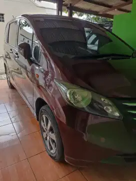 Freed psd 2010 matic