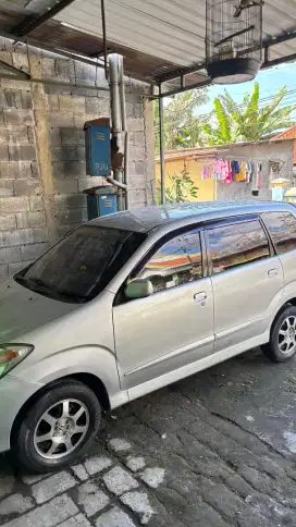 Xenia Xi 1.3 Manual