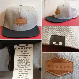 Topi Oakley (Original)