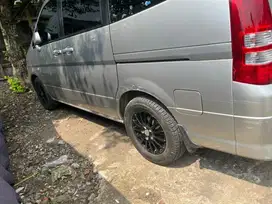 Dijual Nissan Serena CT