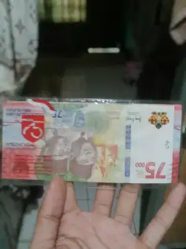 Di jual uang 75ribu edisi Kemerdekaan RI ke 75 tahun