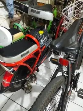 Bismilah di jual sepeda listrik dan gunung Tampa aki