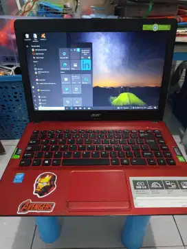 Laptop ACER 14 Core i3 .Ram 8gb/640 gb .layar 14inc Normal