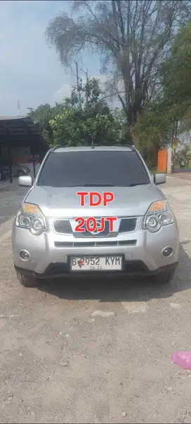 Nissan Xtrail 2.0 Matic Tahun 2012 Kondisi Mulus Terawat Istimewa