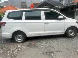 Dijual Wuling Formo 5 seat siap pakai