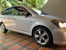 Honda Stream 2007 Bensin