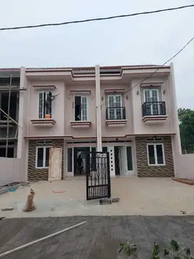 Rumah 2 lantai siap huni harga terjangkau di Cibinong Bogir