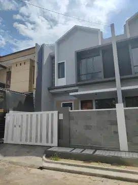Rumah baru siap huni di komplek aria graha dekat RS Al Islam soeta