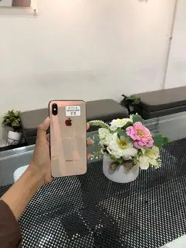 IPHONE XS MAX 64GB FULLSET BERGARANSI TERIMA KREDIT DAN TUKER TAMBAH