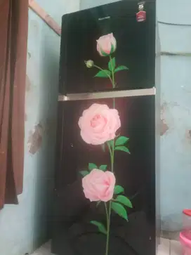 Dijual kulkas dua pintu polytron,,,