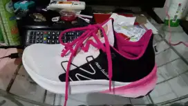 For sale sepatu wanita Nike Puma Adidas Skechers