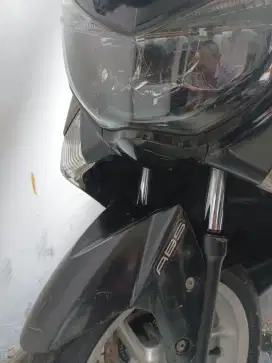Jual Motor NMAX 2015 type ABS beli dr baru tgn1 dr Baru an sendiri