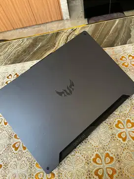 ASUS TUF GAMINF F15 INTEL CORE i5
