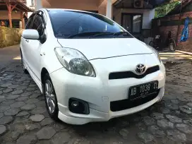 Yaris E manual 2012 ab 1