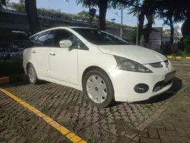 DIJUAL Mobil Mitsubishi Grandis-TANPA PERANTARA